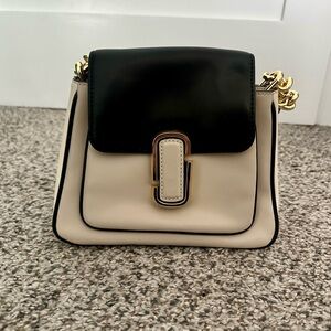 Chic Black and Cream Women's Bag